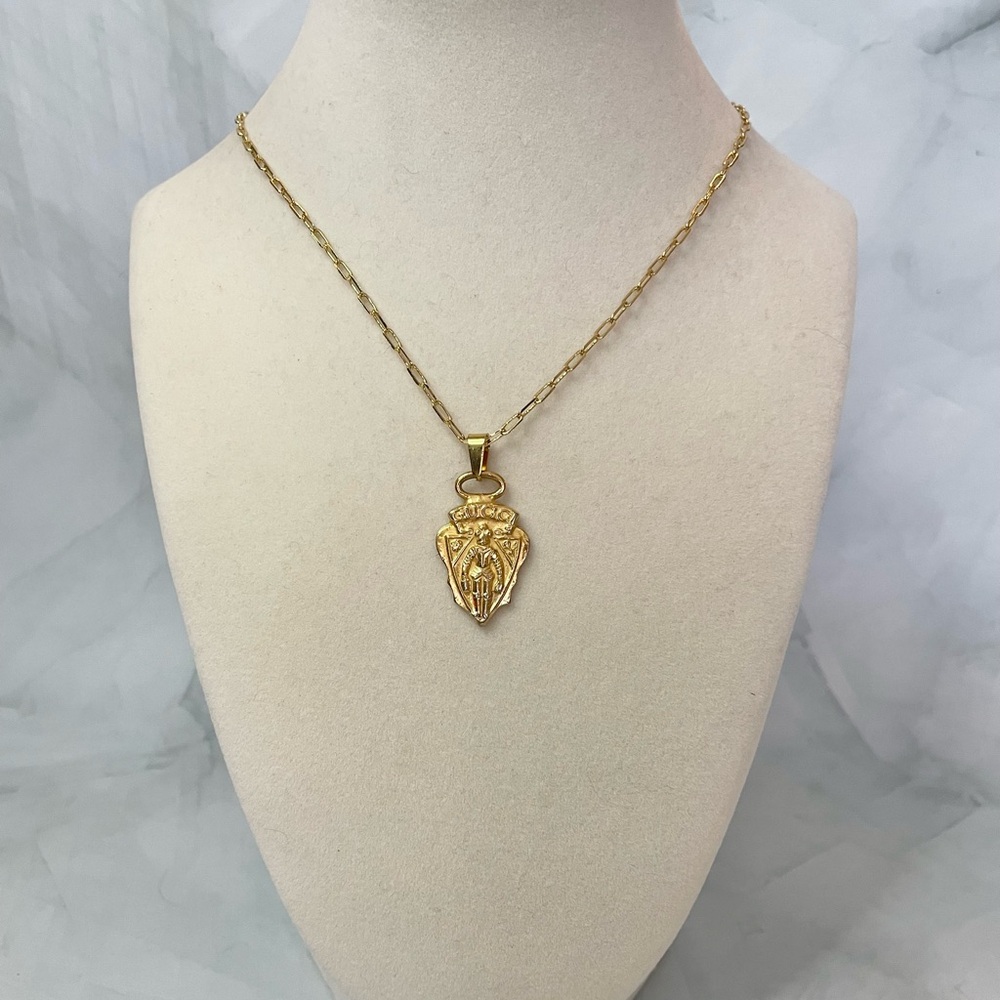 Upcycled Gucci Gold Crest Pendant Paper Clip Chain Necklace
